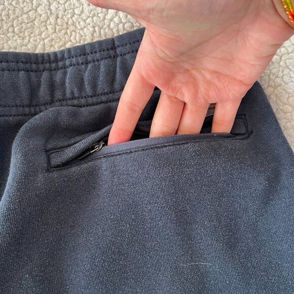 Carhartt - Loose Fit Mid-weight Sweatpants / Size Medium - Picture 7 of 8